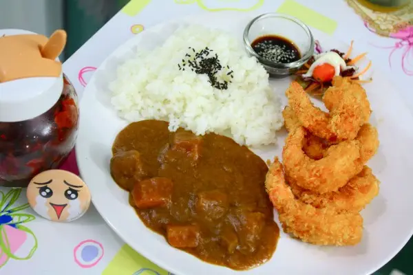 Gusta-Coffee-10 ซาบซึ้งกับแกงกระหรี่หมูและกุ้งทอด โอวววว น้ำลายไหลล