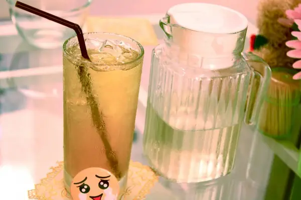 Gusta-Coffee-12 ซาบซึ้งกับชาเขียวเย็นพร้อมน้ำเชื่อมเติมหวานมากน้อยแล้วแต่ชอบ