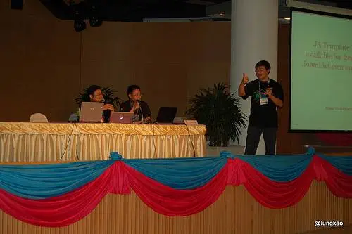 joomladay-6 บรรยากาศการแปลในห้อง