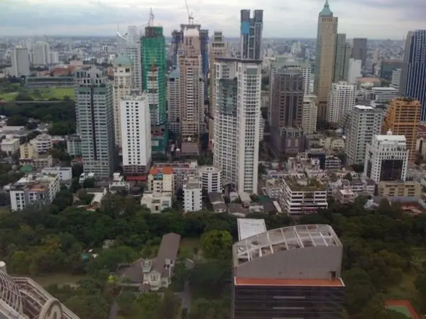 office-Microsoft-thai office ของ Microsoft อยู่ชั้น 38 All Season Place วิวดีทีเดียว (ถ่ายด้วย iPhone)