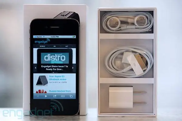 iPhone 4s ออกขายแล้วในหลายประเทศทั้วโลก iPhone 4s ออกขายแล้วในหลายประเทศทั้วโลก