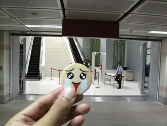 sss-cu ซาบซึ้งกับทางเชื่อมใต้ดินแห่งเดียวในประเทศไทยกับที่อ่านหนังสือใหม่ของเด็กจุฬาฯ
