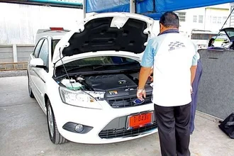 focus-tdci-2009-01 มีเจ้าหน้าที่หลังการขายมาดูด้วยพร้อมๆกัน