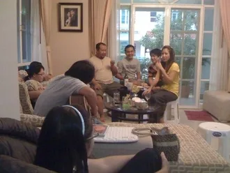 party-iamnadia-05 เริ่มจะเมาแต่บ่ายสี่แล้ว