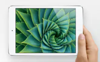 ipad mini ภาพสีสวย คมชัด โครงสร้างมีการเจียรขอบแวววาวเหมือน iPhone 5 ipad mini ภาพสีสวย คมชัด โครงสร้างมีการเจียรขอบแวววาวเหมือน iPhone 5